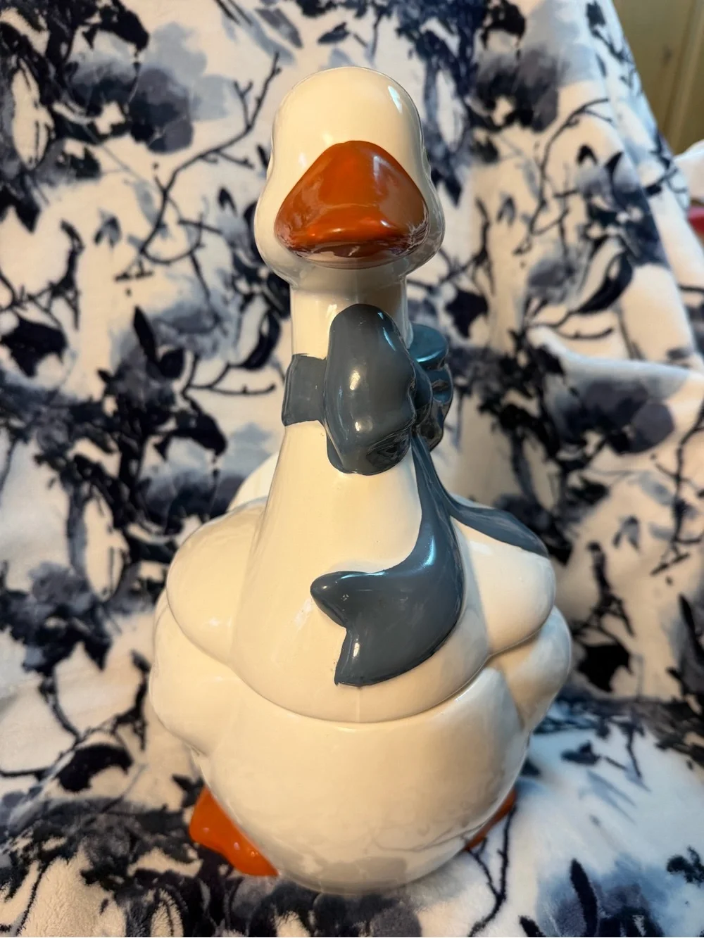 Vintage Mother Goose Large Ceramic Cookie Jar. Beautiful. Accepting Offers.